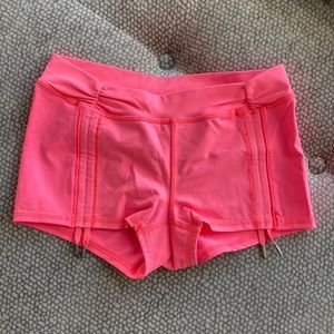 Lululemon Coral Pink Boogie Shorts, Size 6
